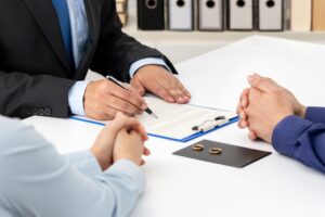 Agreement prepared by lawyer signing decree of divorce or dissolution and cancellation of marriage